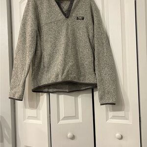 Men’s LL Bean Gray Sweater Slightly Fitted Large